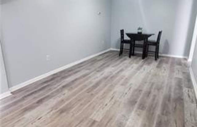 1418 BEHRMAN Avenue Gallery 2
