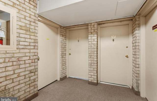 12715 GORDON BOULEVARD Gallery 3