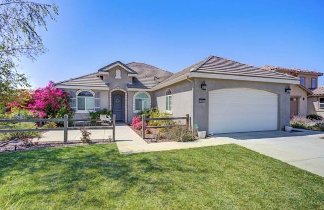 3-Bedroom + Office/Den and a Large Backyard in Legacy at La Ventana Gallery 1