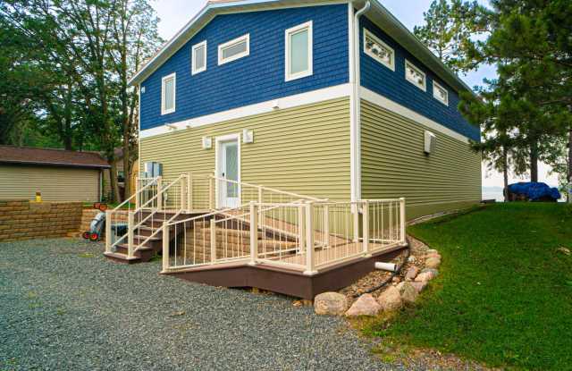 FULLY FURNISHED LAKE HOME photos photos