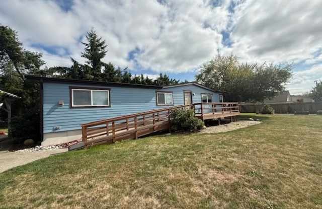 3 Bedroom 2 bathroom House! photos photos