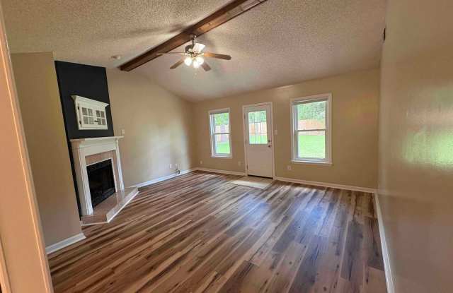 3212 Tyndall Drive Gallery 4