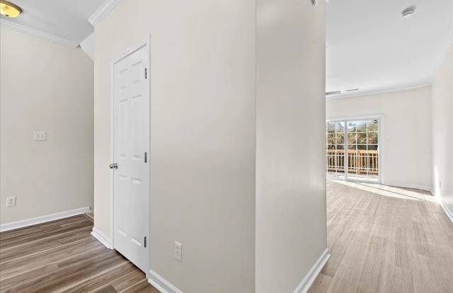 Room in 3 Bedroom Home at Ganyard Farm Way photos photos