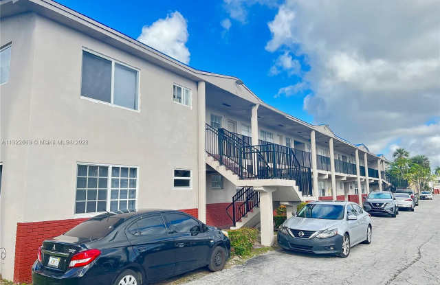 20490 Nw 7th Ave photos photos