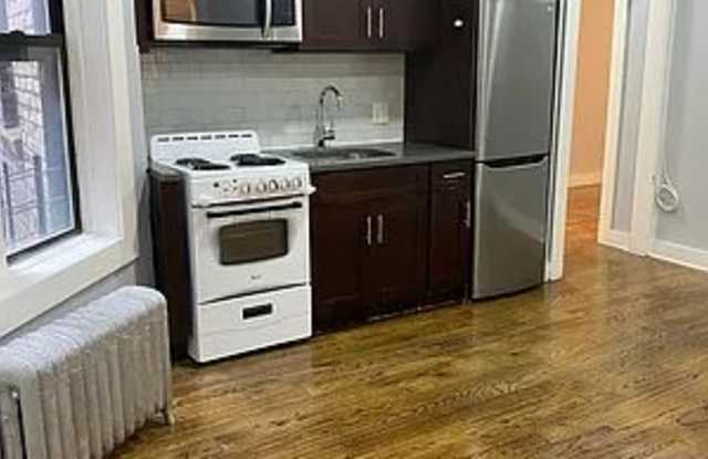 590 W 204th St - 590 West 204th Street, New York City, NY 10034