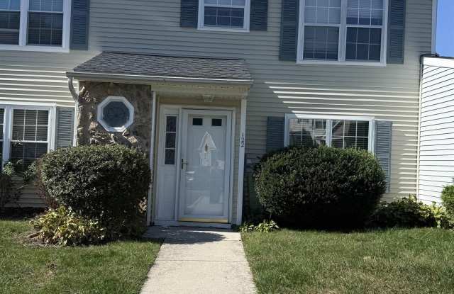 122 London Ct Gallery 1