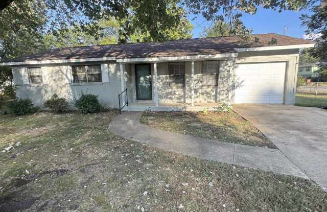 5016 Rolling Hills Drive NW Gallery 1