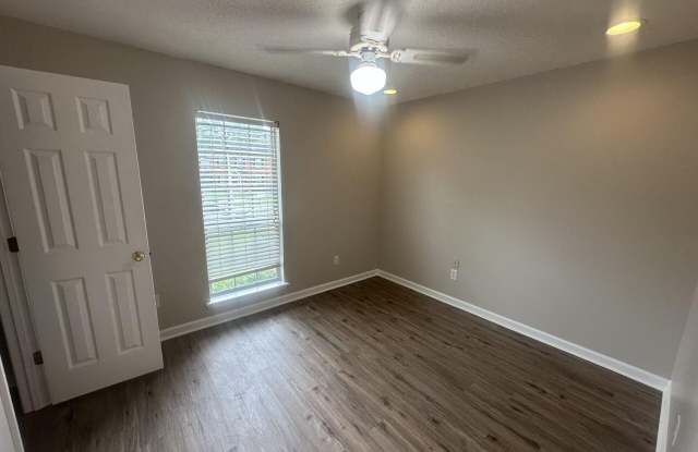 309 Timberidge Drive Gallery 2