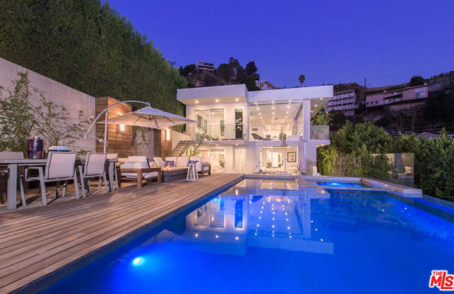 1717 SUNSET PLAZA DR - 1717 Sunset Plaza Drive, Los Angeles, CA 90069