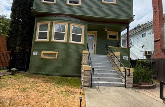 3018 I Street Unit A - Charming 2BD/1BA in Midtown Sacramento - Available Now! photos photos