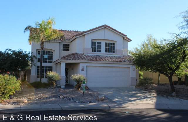 3611 N Santiago Cir Gallery 2
