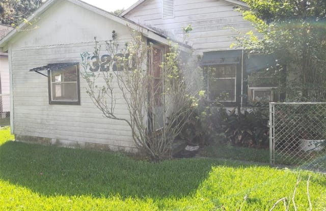 3220 Creston Dr - 3220 Creston Drive, Houston, TX 77026