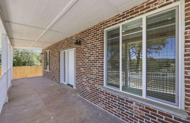 533 West Gurley Street - 1 Gallery 3