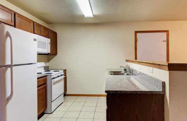 3312 29th St W Apt 203 Gallery 2