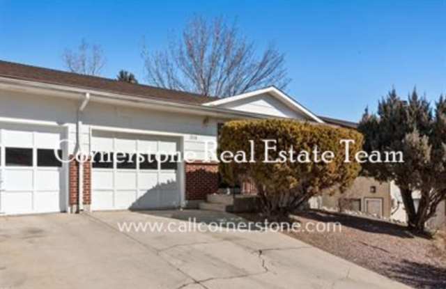 2118 Friendship Circle Gallery 2