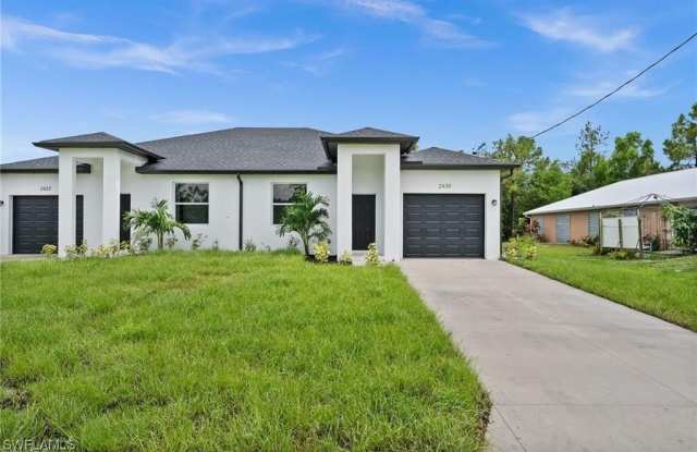 4730 30th Street SW photos photos