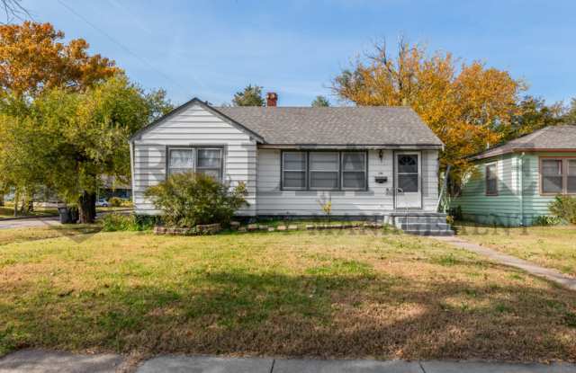 1701 N Floberta Rd photos photos