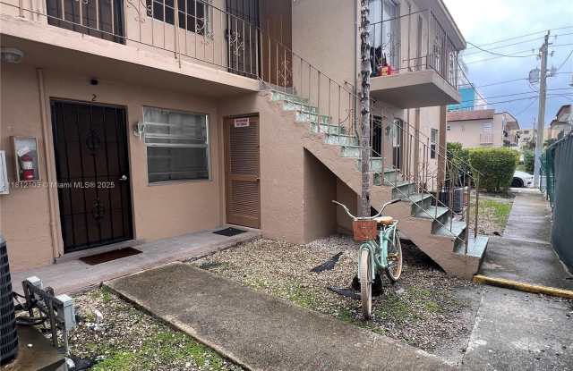 427 SW 6th St photos photos