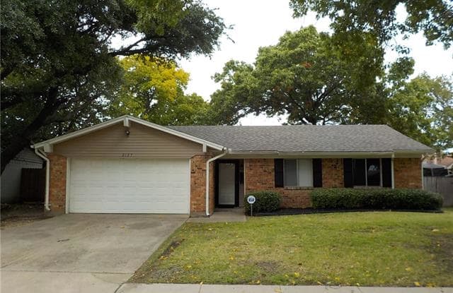2127 Versailles Drive - 2127 Versailles Drive, Carrollton, TX 75007