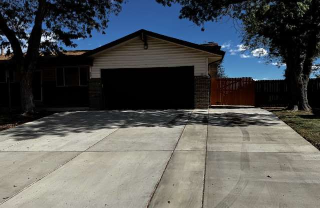 522 Deframe Court Gallery 1