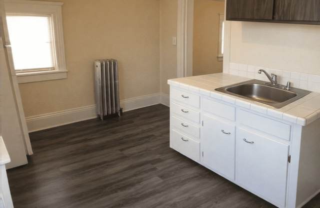 300 Steward Ave photos photos