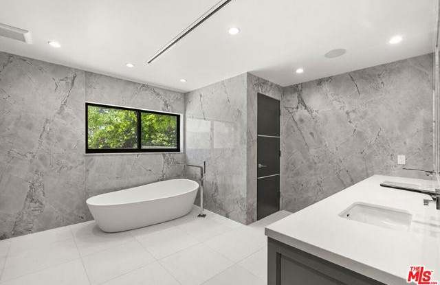 4423 Bergamo Drive photos photos
