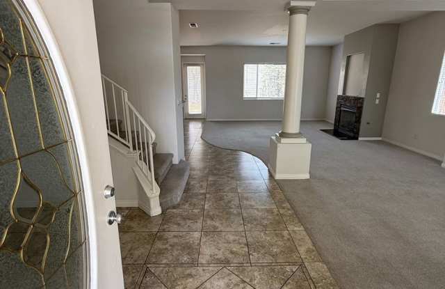 Stylish Southwest Bakersfield Home with Downstairs Office and Spacious Layout photos photos