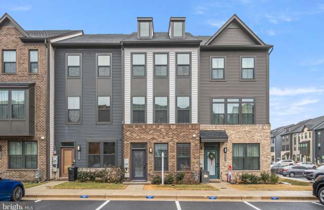 646 LAKEMONT Drive photos photos