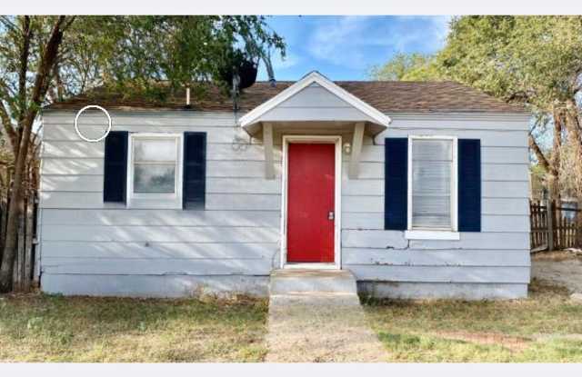216 E 36th St - 216 East 36th Street, Lubbock, TX 79404