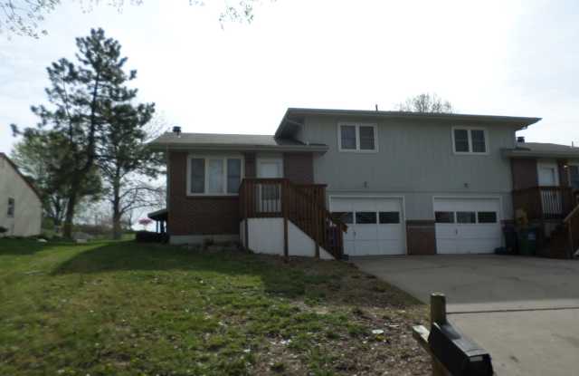 2 bedroom on quiet street! photos photos 2 bedroom on quiet street! photos photos