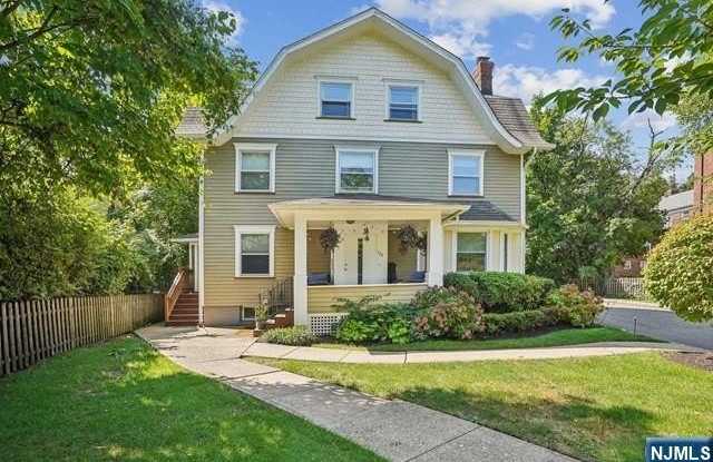 184 Bellevue Avenue E3 photos photos