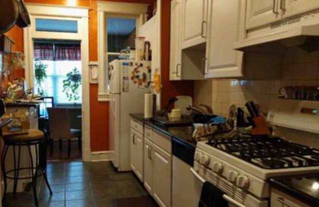 635 Otis Pl Nw Gallery 2