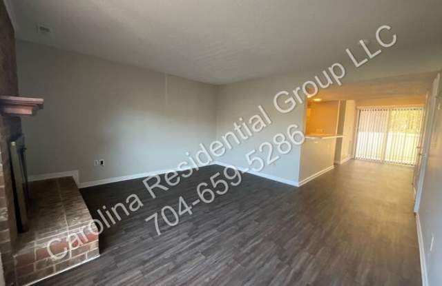10903 Carmel Crossing Road Gallery 2