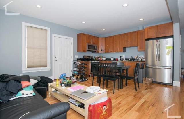 Huge 4 bed duplex next to BU for the upcoming school year! Gallery 4