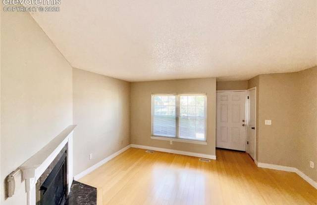 8084 Lexington Park Gallery 3