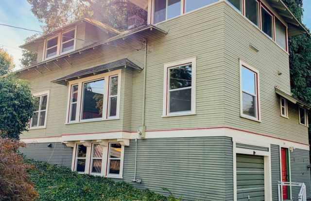 Charming Rental with Gorge & River Views! Gallery 3