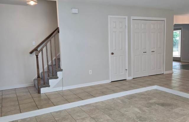Beautifful 4 bedroom single family house in the Salem Lakes area of VA Beach Gallery 4
