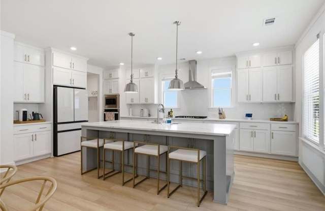 5045 Reserve Drive Gallery 4