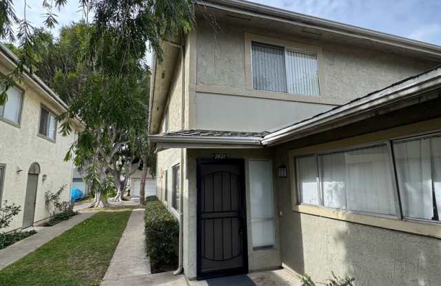 2 Bedroom 1 Bath for rent in Port Hueneme near Oxnard Harbor - 2631 Spinnaker Avenue, Port Hueneme, CA 93041