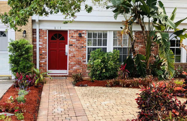 814 Dahlia Lane - 814 Dahlia Lane, Vero Beach, FL 32963 814 Dahlia Lane - 814 Dahlia Lane, Vero Beach, FL 32963