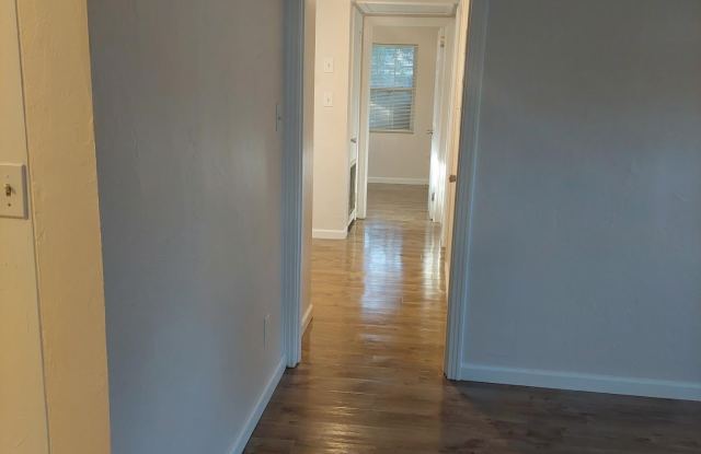2405 Dozier Drive Gallery 4