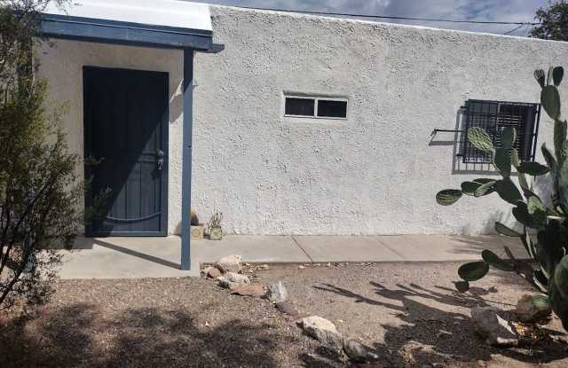 1071 E Seneca St. Guest House Gallery 3