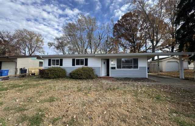 1630 Kay Dr photos photos