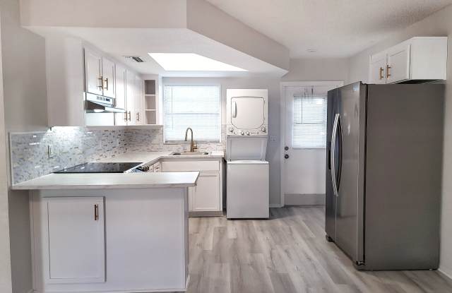 446 77th Ave N photos photos