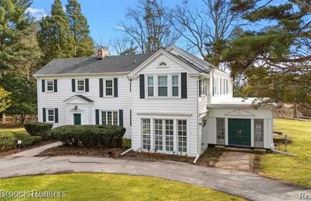 1200 Orchard Ridge Road photos photos