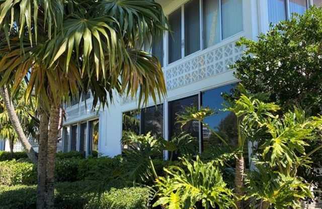2020 Gulf Shore BLVD N Gallery 2
