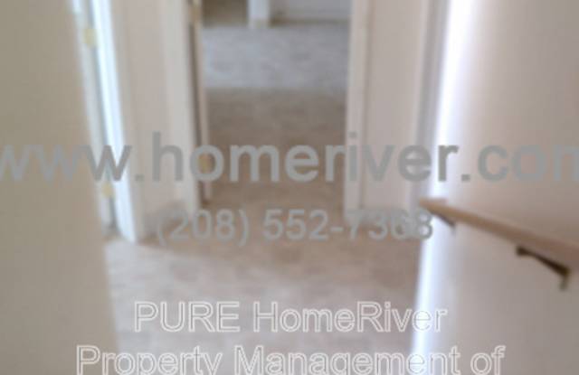1684 Wildwood Ln Gallery 3