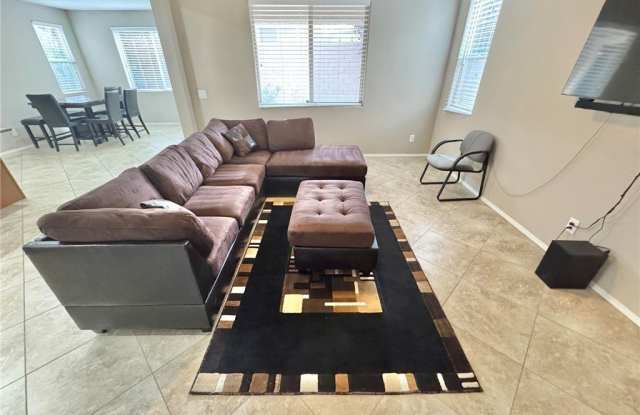 5861 Sleepy Willow Street Gallery 4