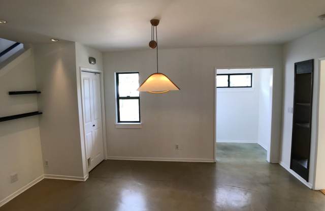 1865 Lobdell Place Gallery 4