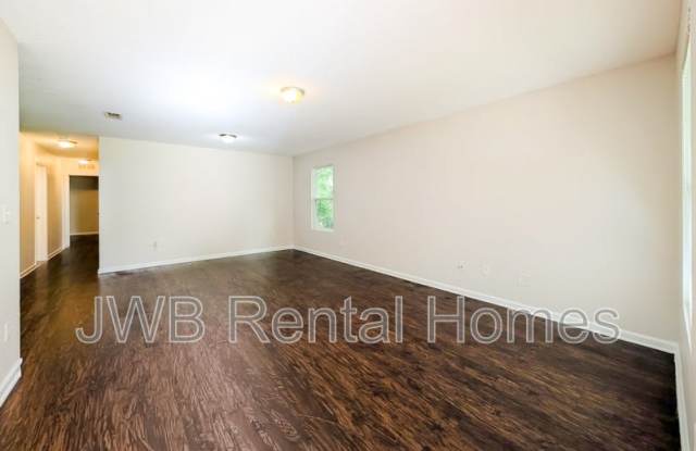 1186 Pangola Dr Gallery 3